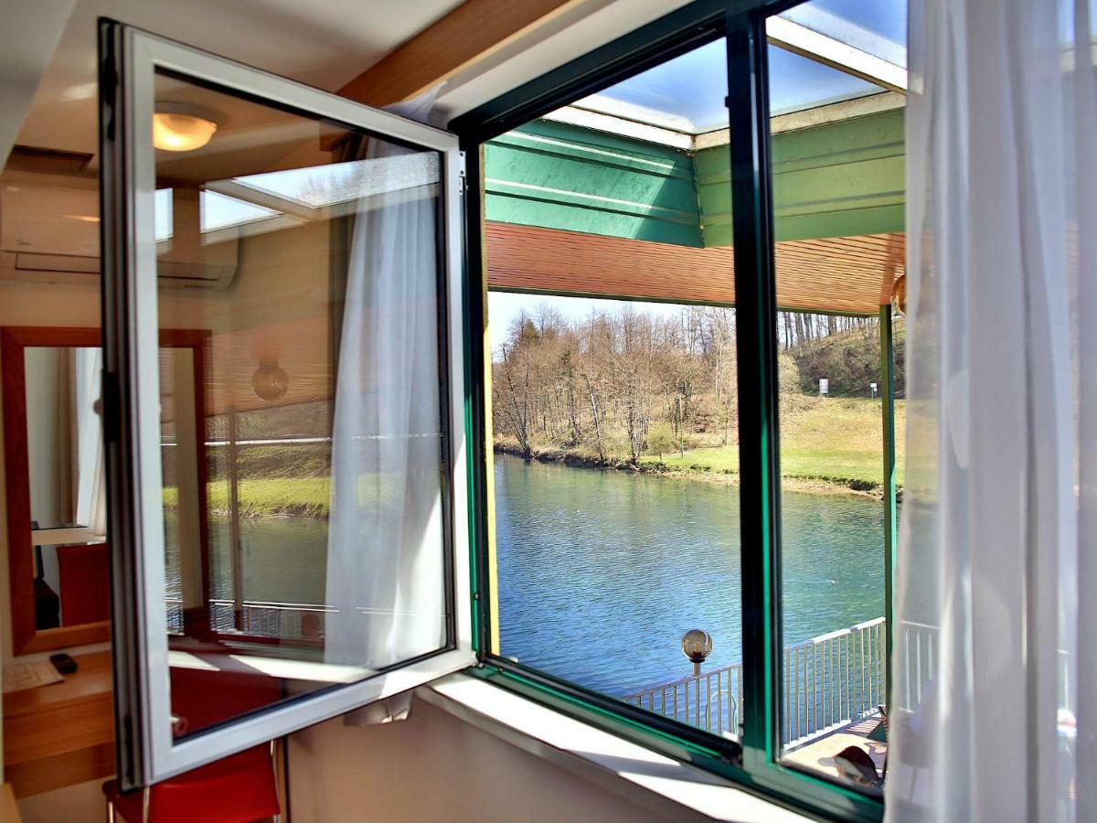 Motel Dobra Duga Resa Esterno foto